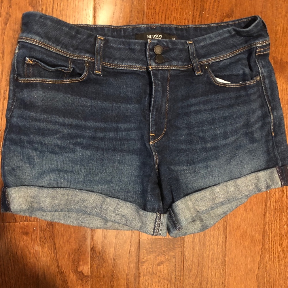 Hudson Croxley Mid-Rise Short